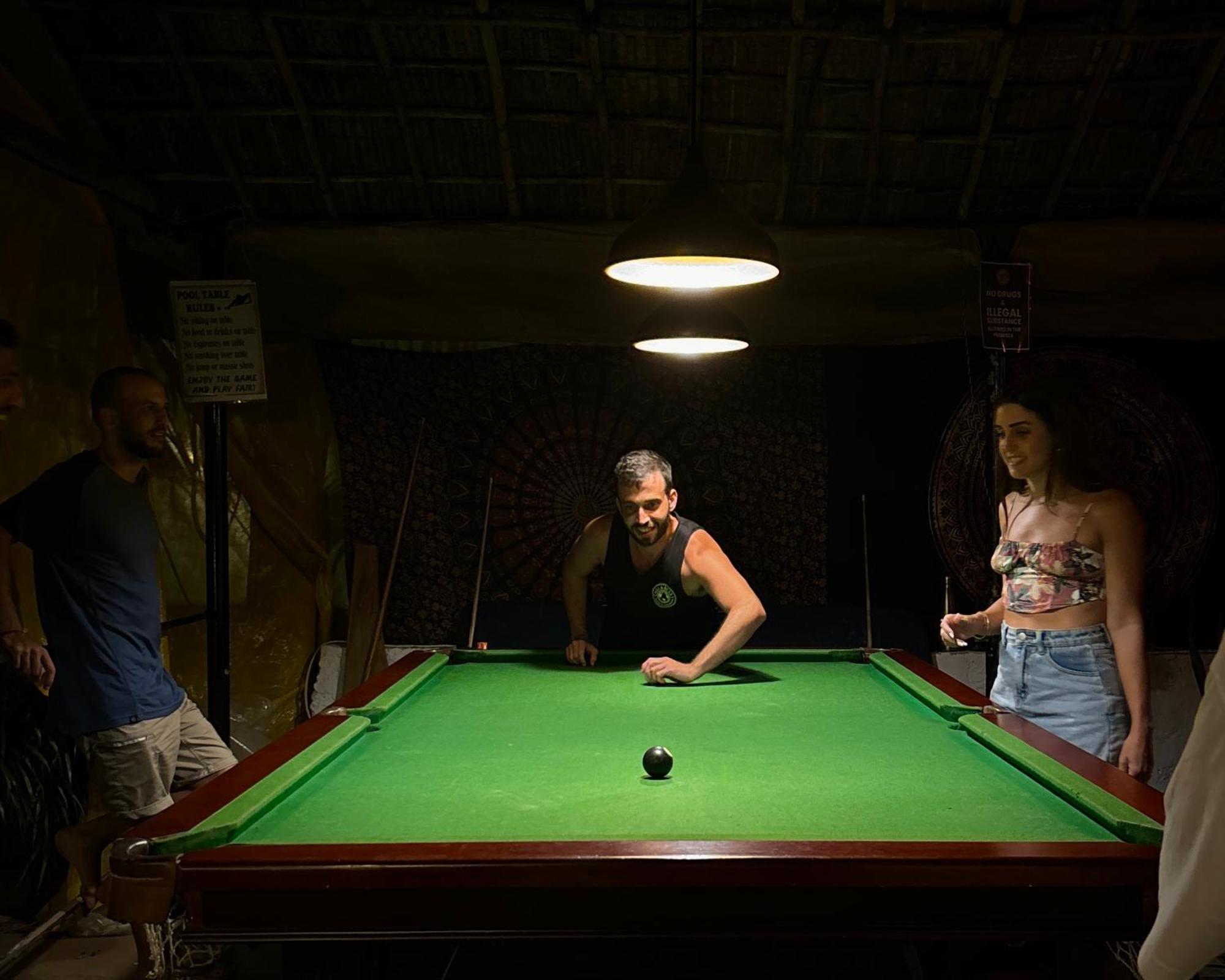 Mandala House - Party Hostel *